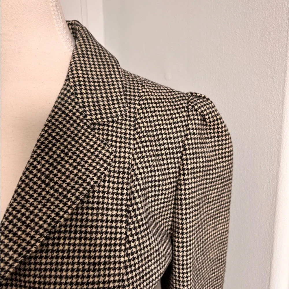Vintage Women's Wool Houndstooth Blazer - Picture 4 of 13